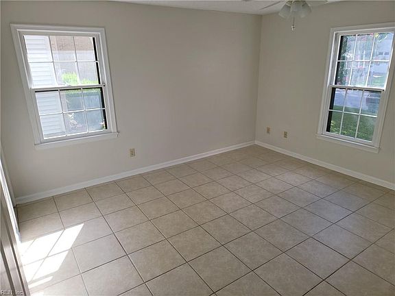 4th image of 1917 Gatewood Ct