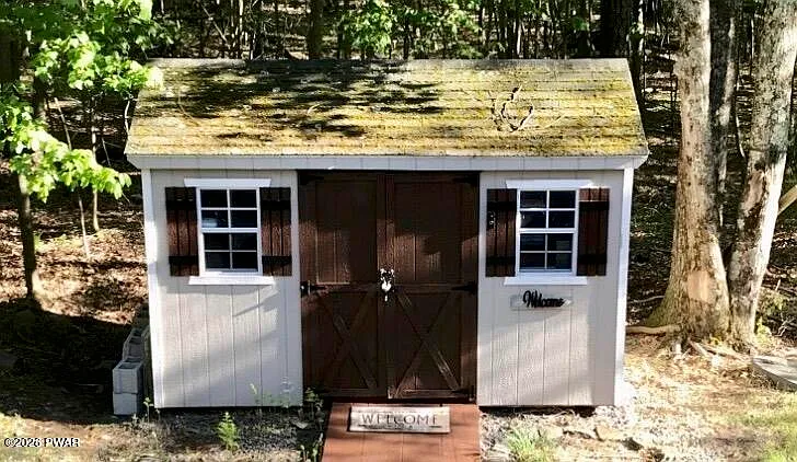 176 Gunstock Ln — Photo 50