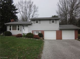 4167 Summit Rd, Ravenna, OH 44266