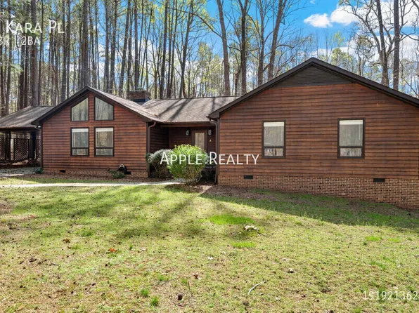 3 Kara Pl, Durham, NC 27712