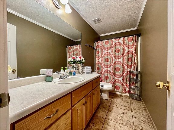 4th image of 10709 Southern Oaks Ct