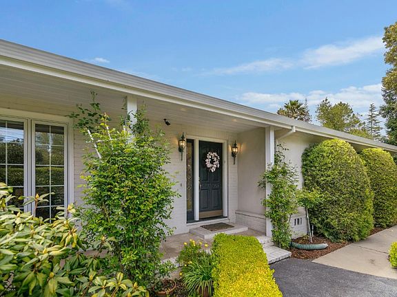 3rd image of 60 Shearer Dr