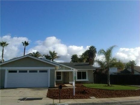 2nd image of 520 S Hayden Dr