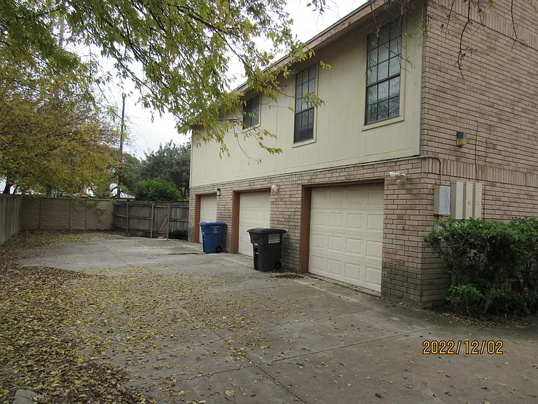 12402 Autumn Vista St #C — Photo 10