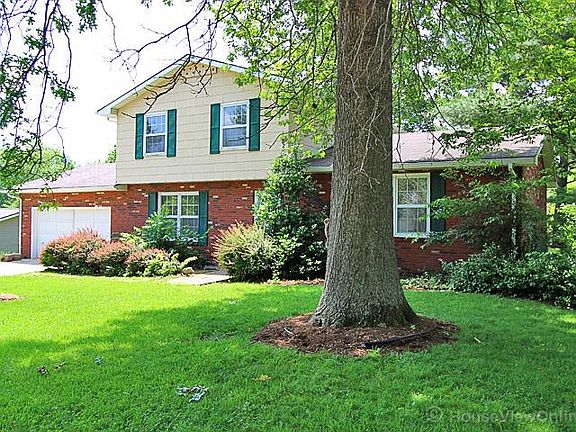 2nd image of 627 Cordova Ln
