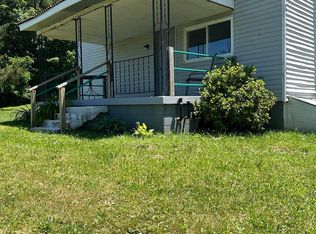 1383 Georges Fairchance Rd, Smithfield, PA 15478