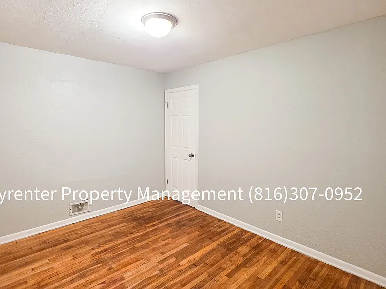 6626 College Ave — Photo 15