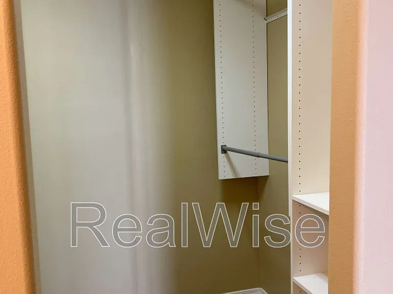 20611 Daisy Ln — Photo 11