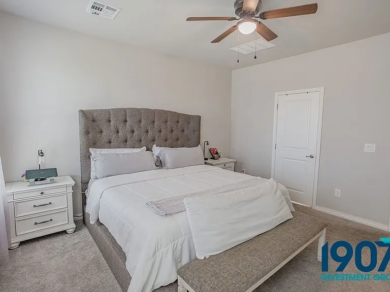 2501 Caden Ct — Photo 16