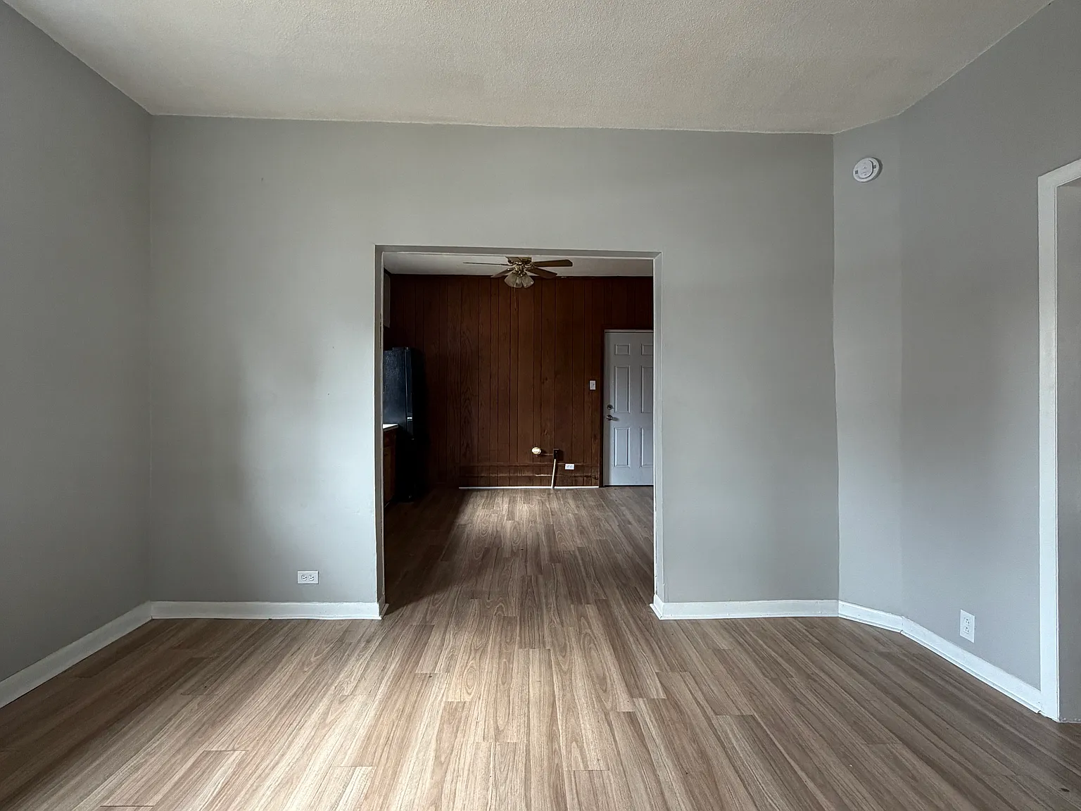 202 S Liberty St — Photo 2