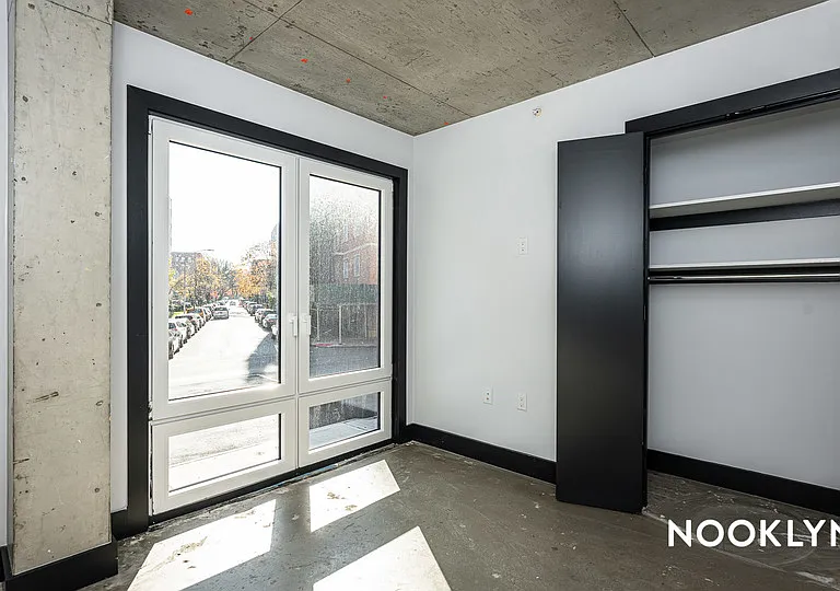 639 Foster Ave #302 — Photo 6