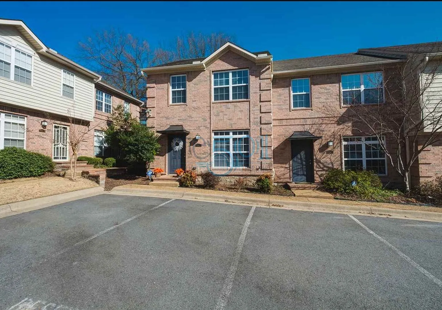 *Coming Available in October* Pride of ownership shines in this convenient Midtown, 2 BR & 2.5 BA... — Photo 1
