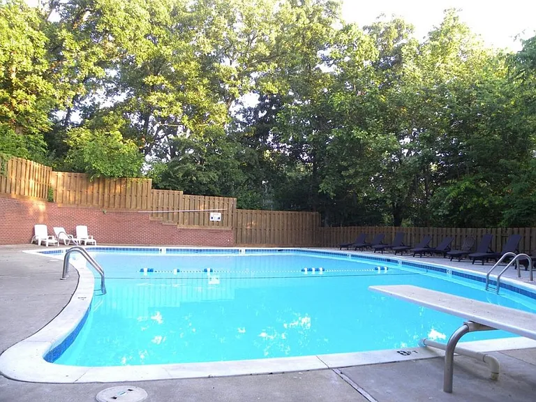 3127 N Kensington Ct — Photo 6
