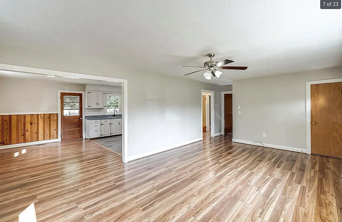 2 bed, 1176 sqft, $1,450 — Photo 4