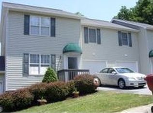 103 Glenstone Ct, Johnson City, TN 37601