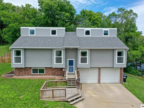1319 Elizabeth Dr, Plattsmouth, NE 68048