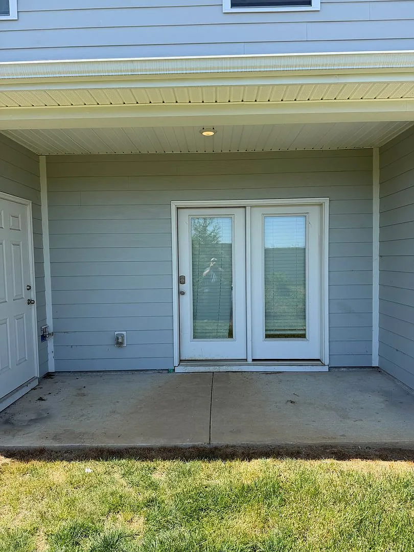 Building Photo - 1407 Walker Way
