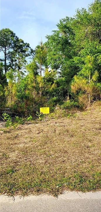 1st image of 961 IRIS ST E