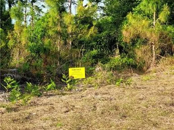 961 IRIS ST E, LEHIGH ACRES, FL 33974