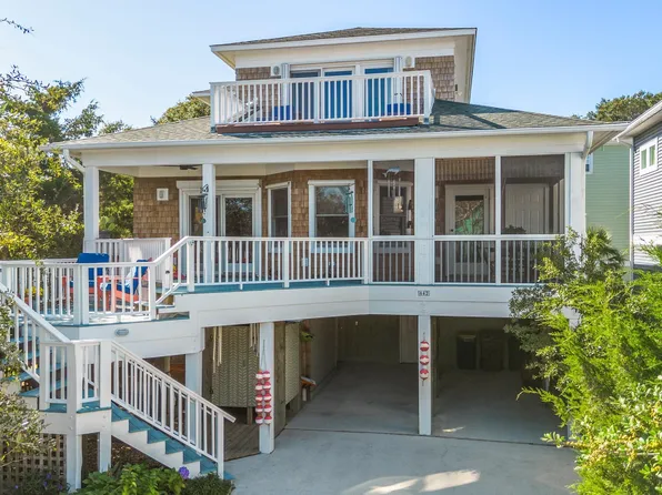 642 S Fourth Avenue S, Kure Beach, NC 28449