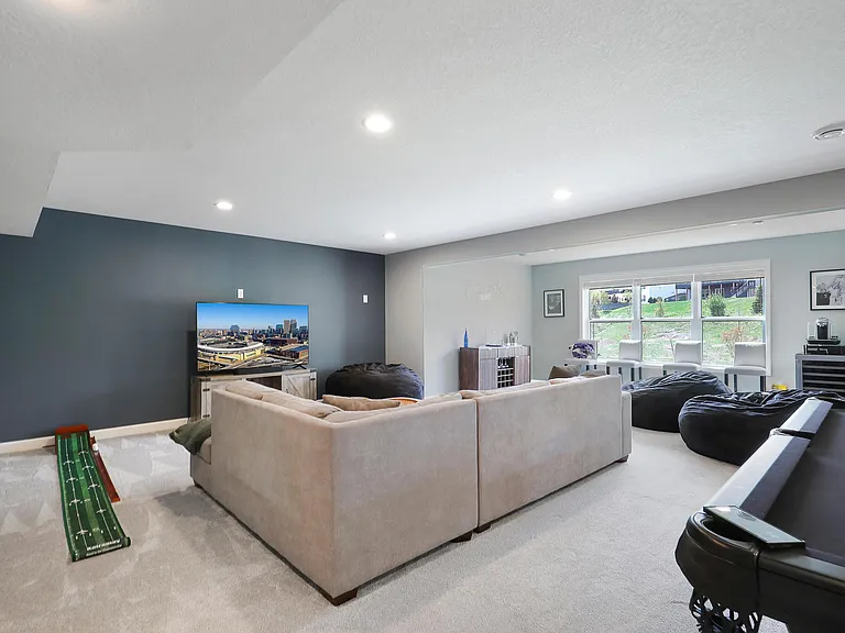 6332 Apple Ct — Photo 40