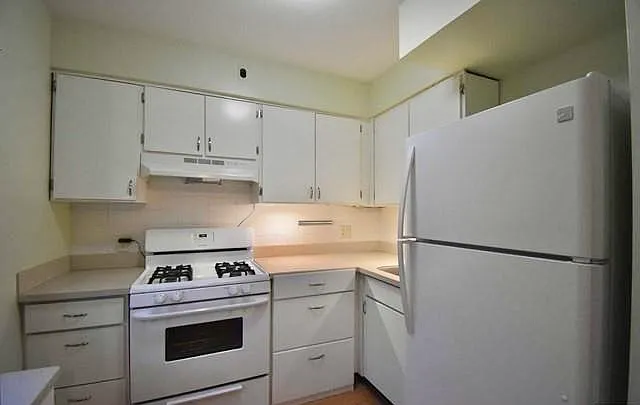 1565 Center Ave #2F — Photo 13