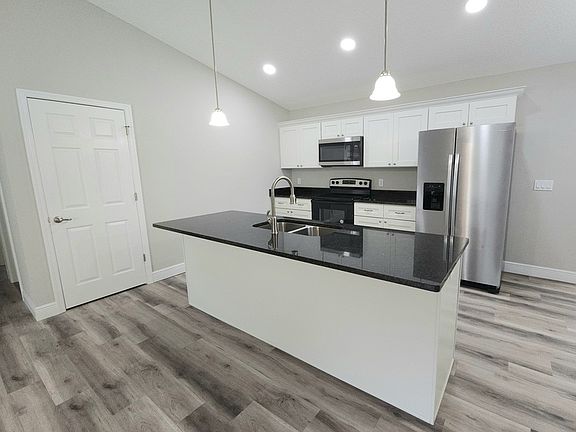 3rd image of 8256 N Galena Ave