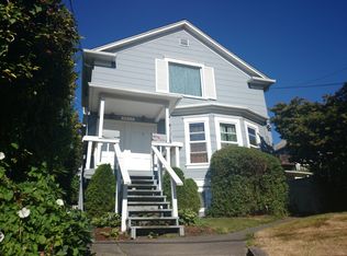 201 Wailupe Cir, Honolulu, HI 96821