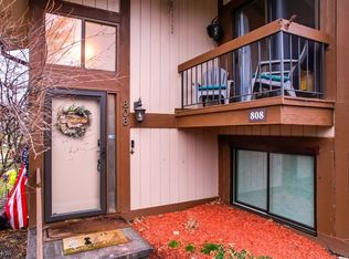 808 Kirkwall Dr, Akron, OH 44321