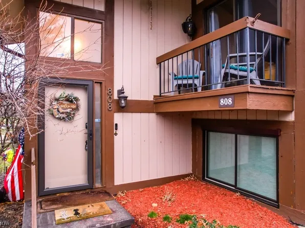 808 Kirkwall Dr, Akron, OH 44321