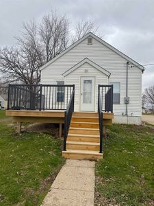 707 E 6th St, Wellsburg, IA, 50680