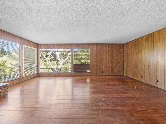 4th image of 129 Piedmont Court