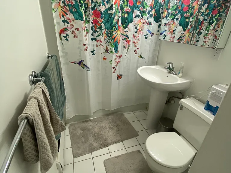 20 Hanson St #4 — Photo 9