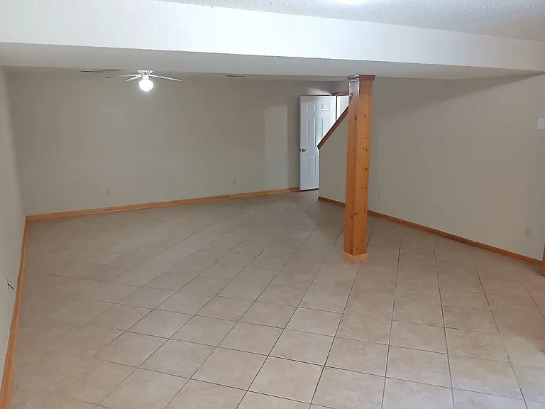 5102 Charm Ridge Dr — Photo 13