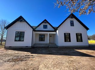 15 Tamaran Ct, Spring Hope, NC 27882