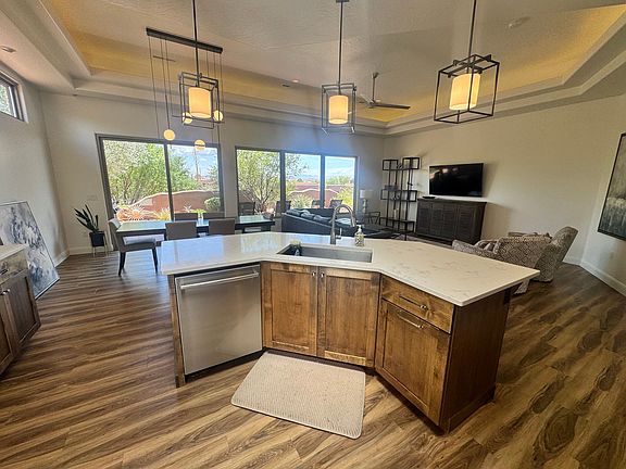4th image of 2085 Tuweap Dr #41