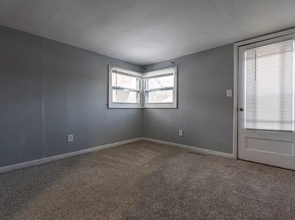 1815 Avon St, La Crosse, WI 54603