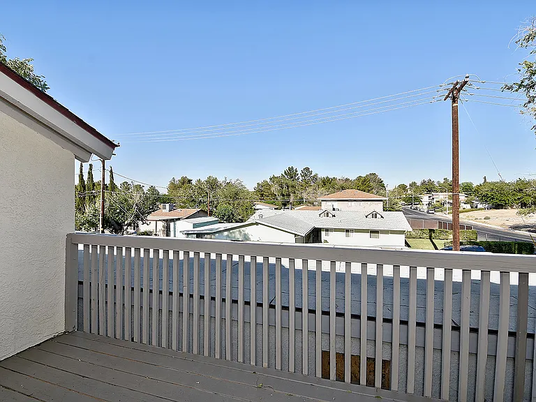 Fairway Manor Apartment Homes Balcony