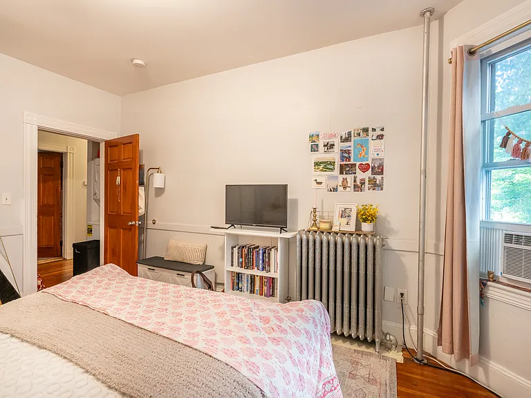 86 Brook St #1 — Photo 19