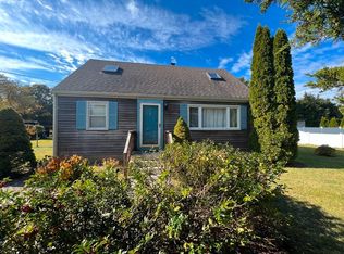 100 Old Colony Ln, Marshfield, MA 02050