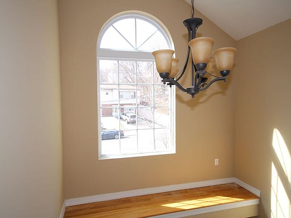 3rd image of 2053 E Legrande Ave