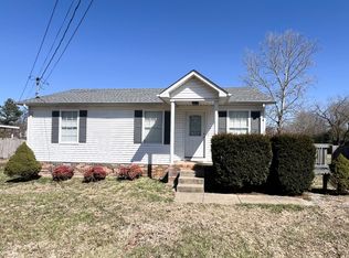 260 Hugh Hunter Rd, Oak Grove, KY 42262