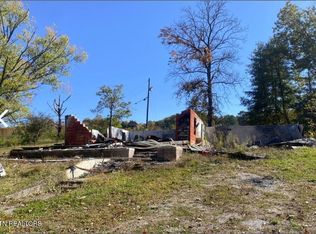 246 Kamer Rd, Harriman, TN 37748