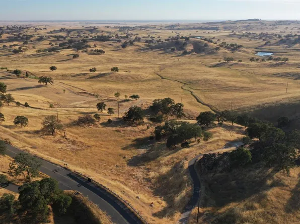 9797 Caracol Cir, La Grange, CA 95329