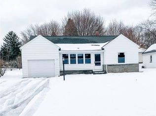 1294 Howard Rd, Rochester, NY 14624