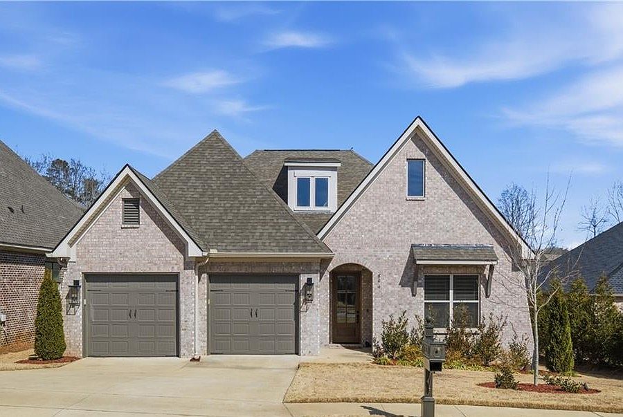 1st image of 604 Overbrook Ln