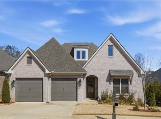 604 Overbrook Ln, Auburn, AL 36830