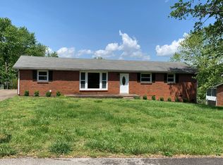 530 Paula Dr, Clarksville, TN