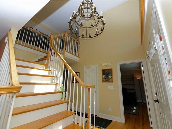 4th image of 5002 Worthington Way