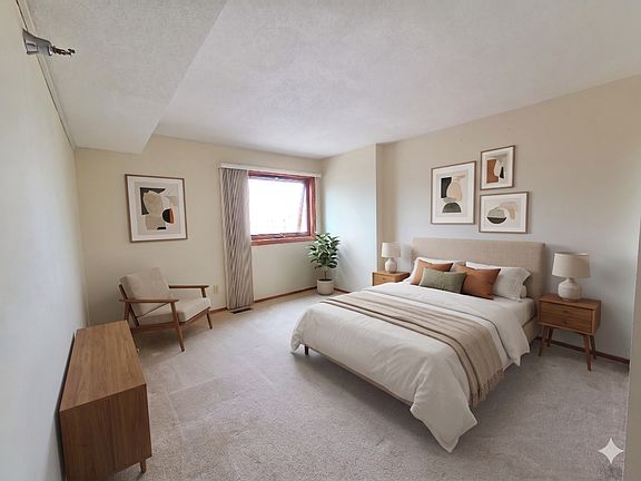 2nd image of 66 9th St #1605